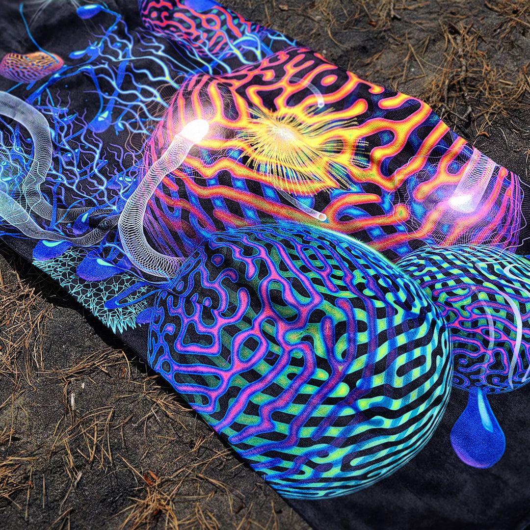 psychedelic-trance-festival-clothing-tetramode-psytrance-boom-festival-samuel-farrand-cate-farrand